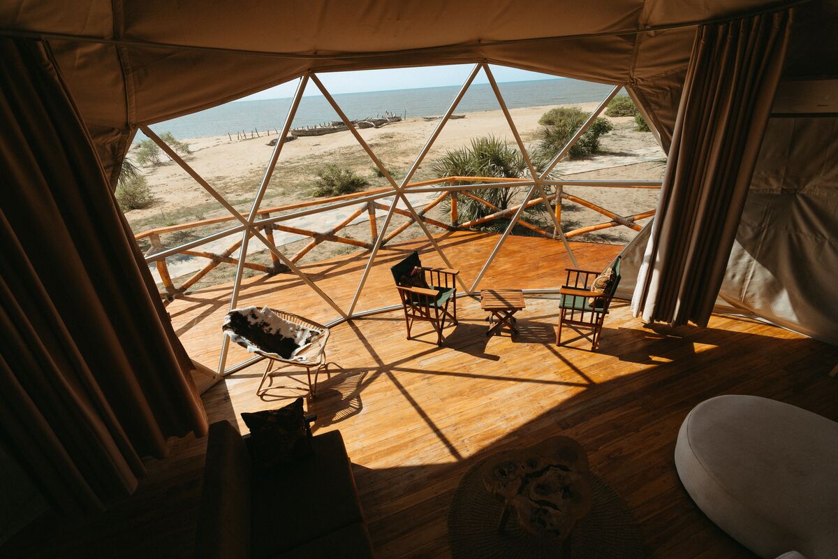 Tent by tent — Family Garden, Family Sea, Twin, Standard and the Honey Suite, each with its own photographs at last.